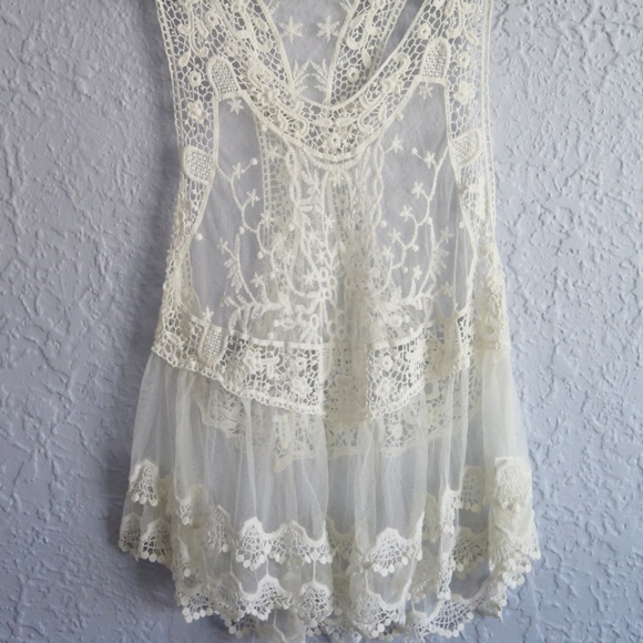 BFF- Lace Racerback Tank - Picture 4 of 4